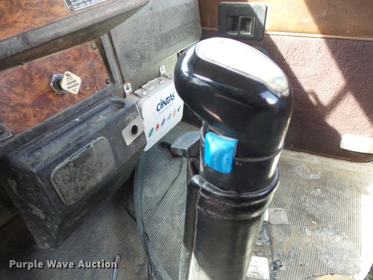 image for item FM9667 2001 Kenworth W900 ready mix truck