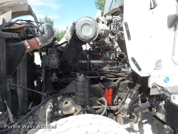 image for item FM9667 2001 Kenworth W900 ready mix truck