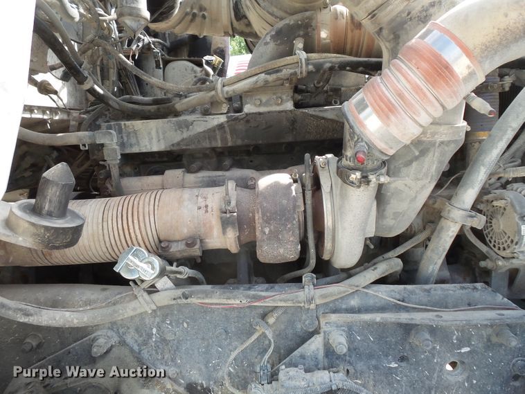 image for item FM9667 2001 Kenworth W900 ready mix truck