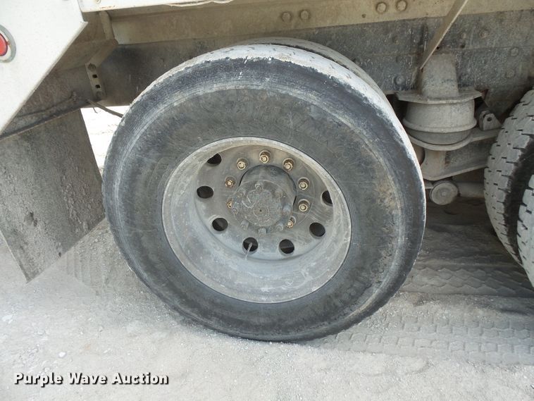 image for item FM9667 2001 Kenworth W900 ready mix truck