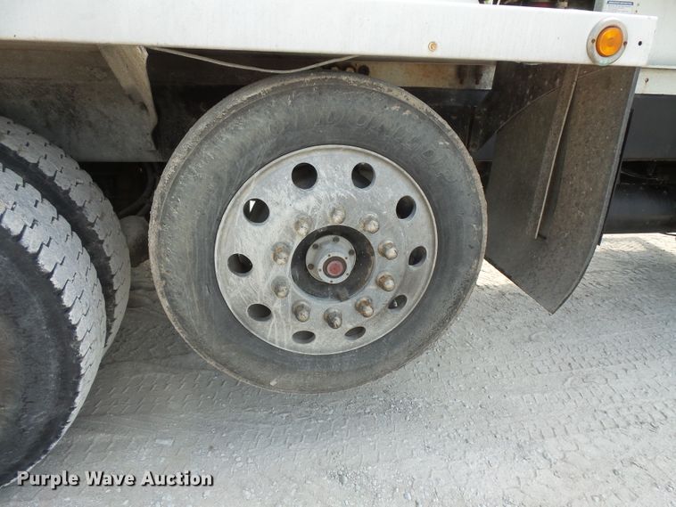 image for item FM9667 2001 Kenworth W900 ready mix truck