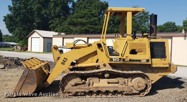 image for item GA9249 1986 Caterpillar 943 track loader