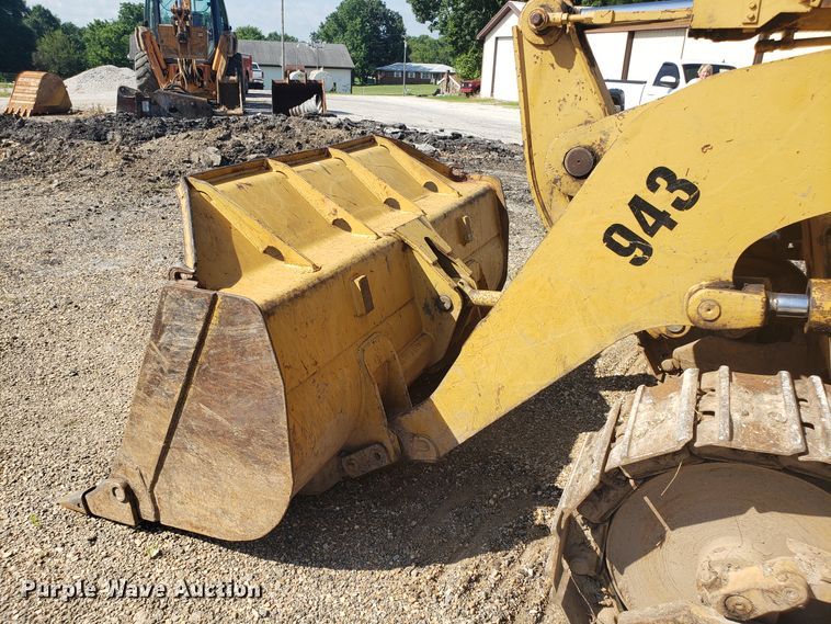 image for item GA9249 1986 Caterpillar 943 track loader