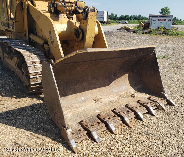 image for item GA9249 1986 Caterpillar 943 track loader