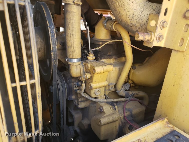 image for item GA9249 1986 Caterpillar 943 track loader