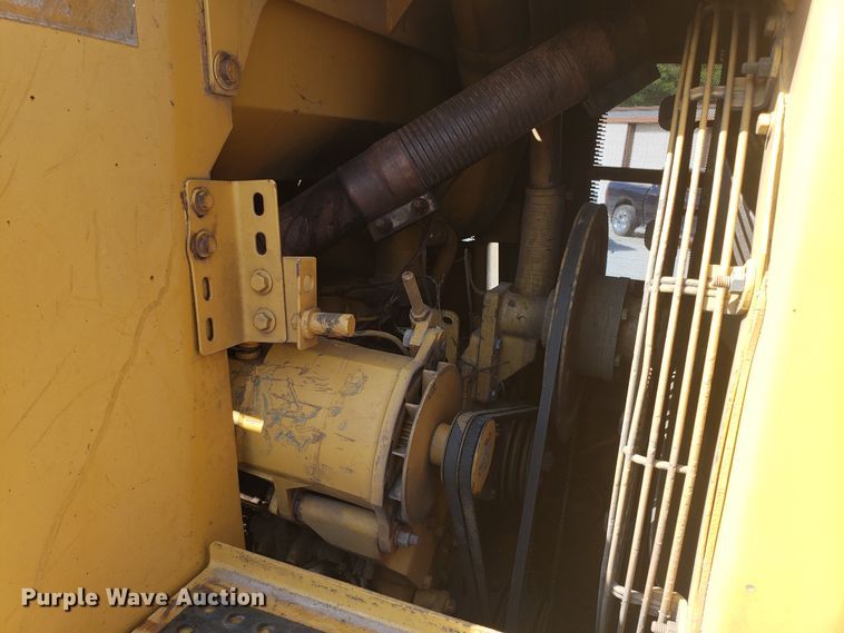 image for item GA9249 1986 Caterpillar 943 track loader