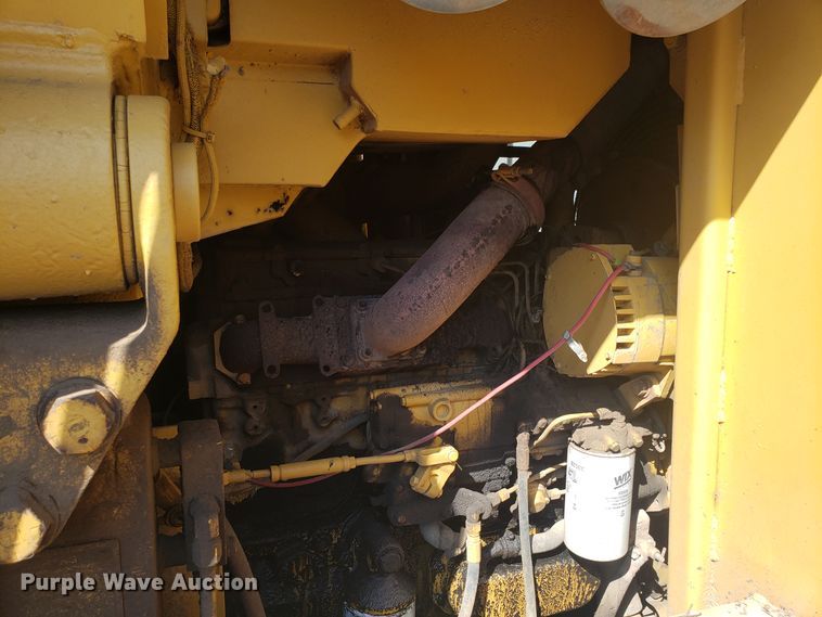 image for item GA9249 1986 Caterpillar 943 track loader