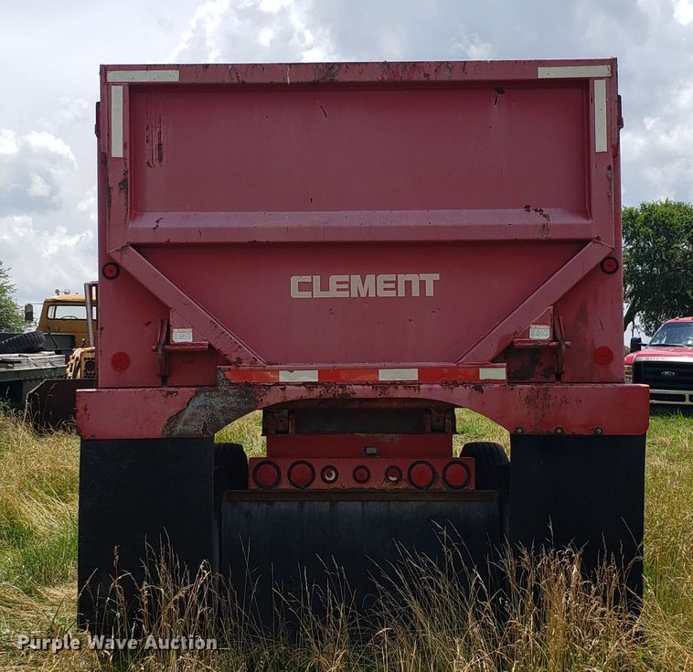 image for item GA9261 2000 Clemco RKHS2625 end dump trailer