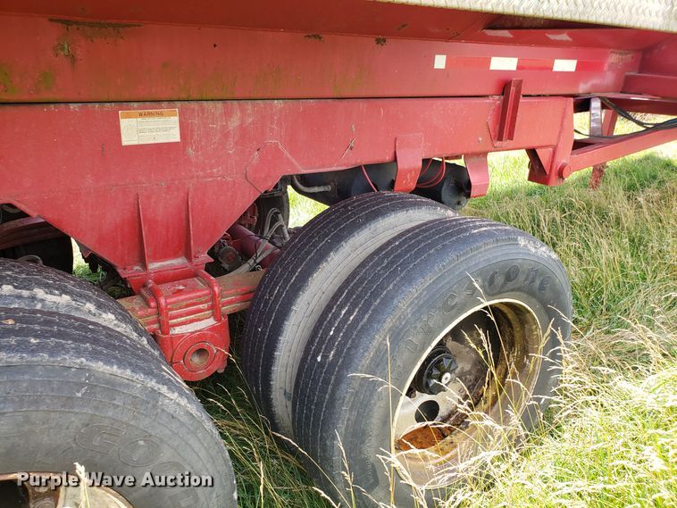 image for item GA9261 2000 Clemco RKHS2625 end dump trailer