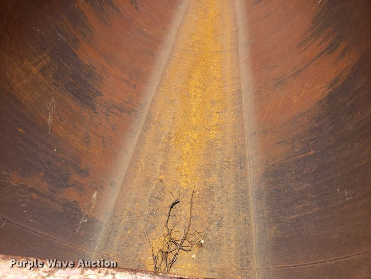 image for item GA9261 2000 Clemco RKHS2625 end dump trailer