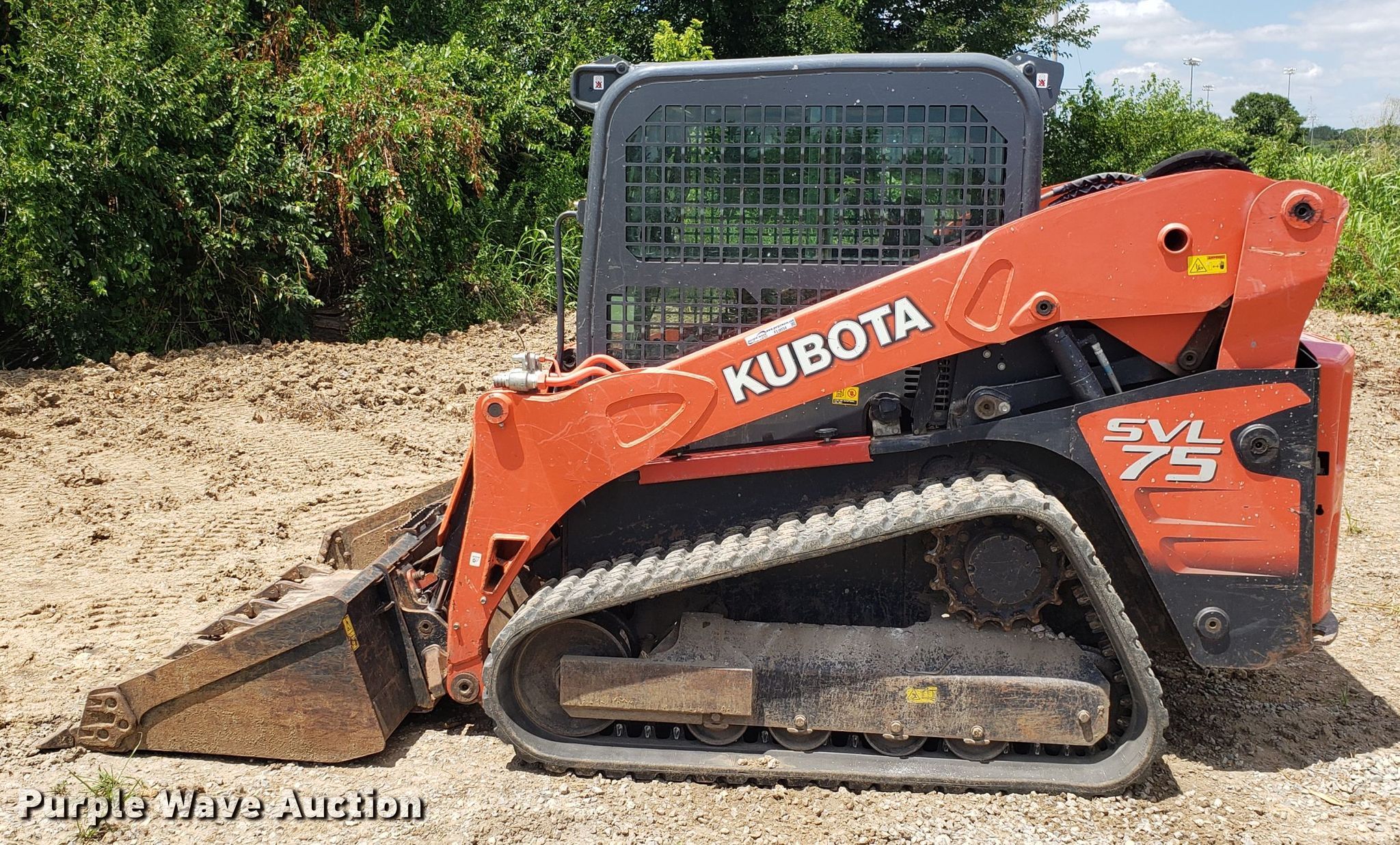 2013 Kubota SVL75 skid steer in Liberty, MO Item FL9034 sold Purple