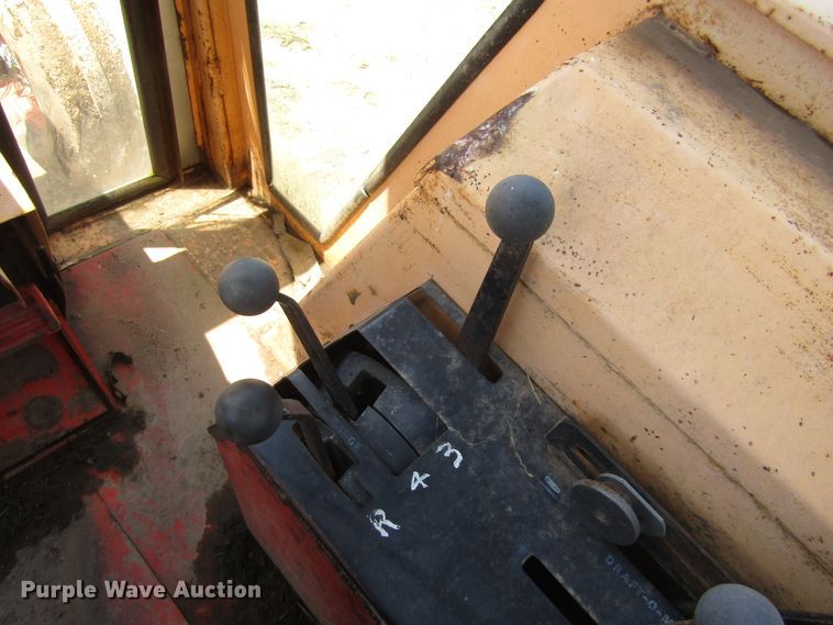 image for item DB4969 1970 Case 970 tractor