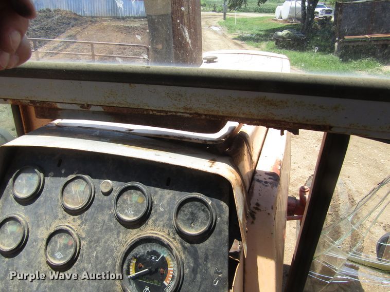 image for item DB4969 1970 Case 970 tractor