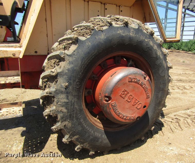 image for item DB4969 1970 Case 970 tractor