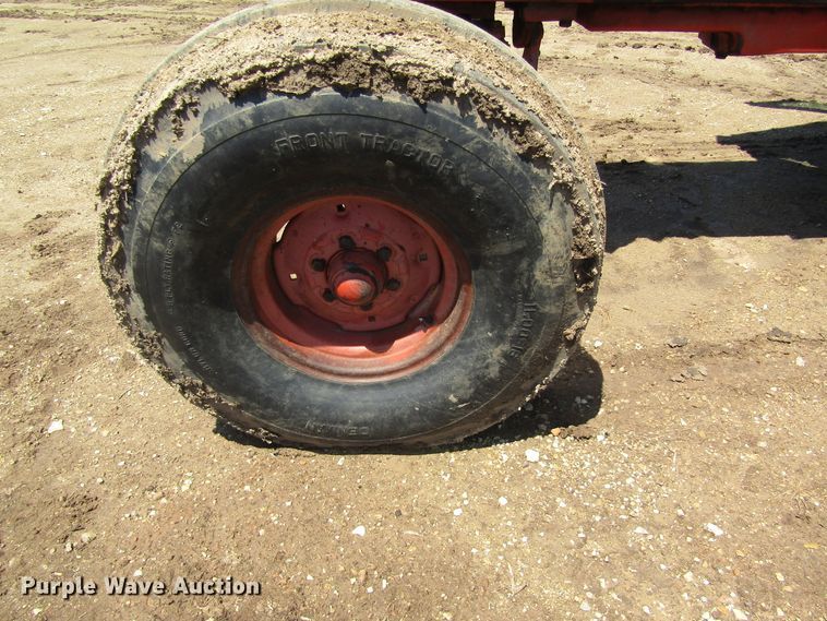 image for item DB4969 1970 Case 970 tractor