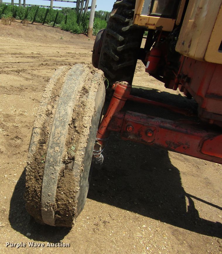 image for item DB4969 1970 Case 970 tractor