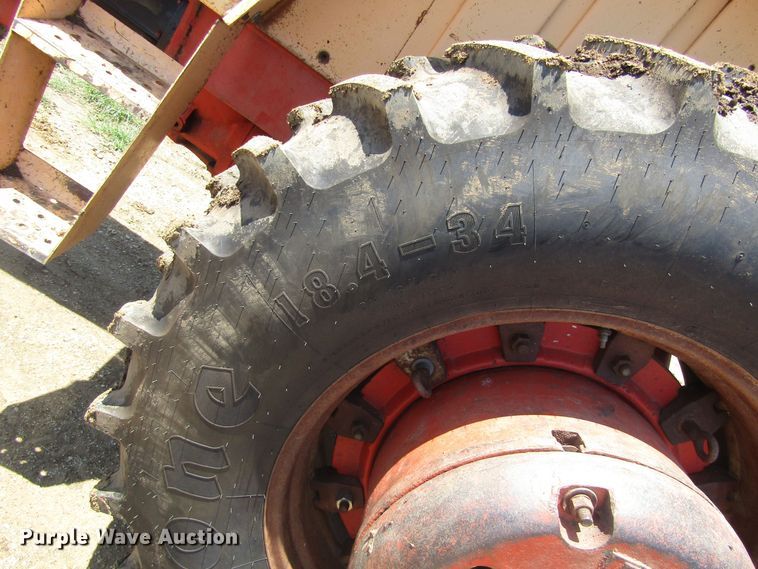 image for item DB4969 1970 Case 970 tractor