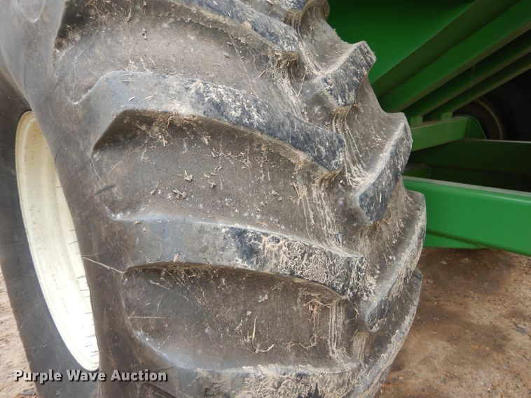 image for item DC0233 J&M 1051-22S GrainStorm grain cart