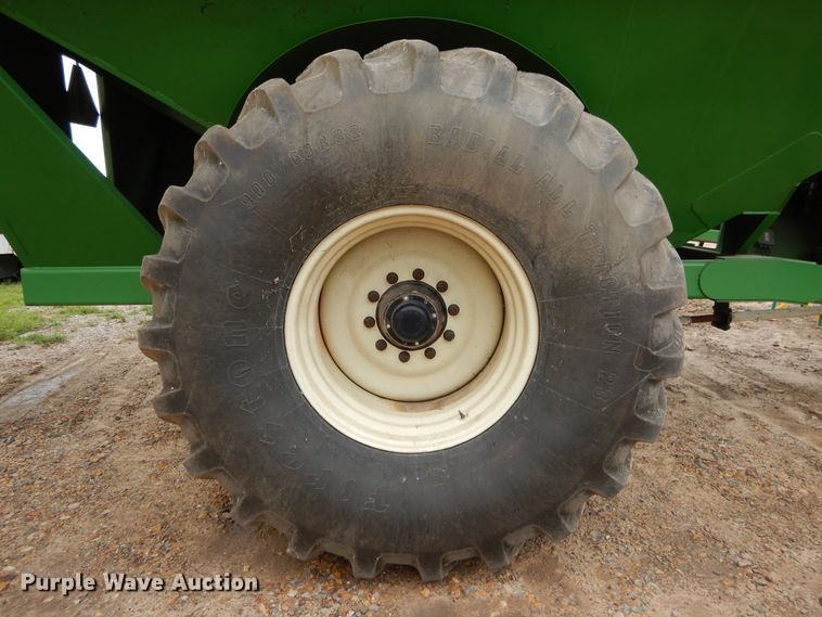 image for item DC0233 J&M 1051-22S GrainStorm grain cart