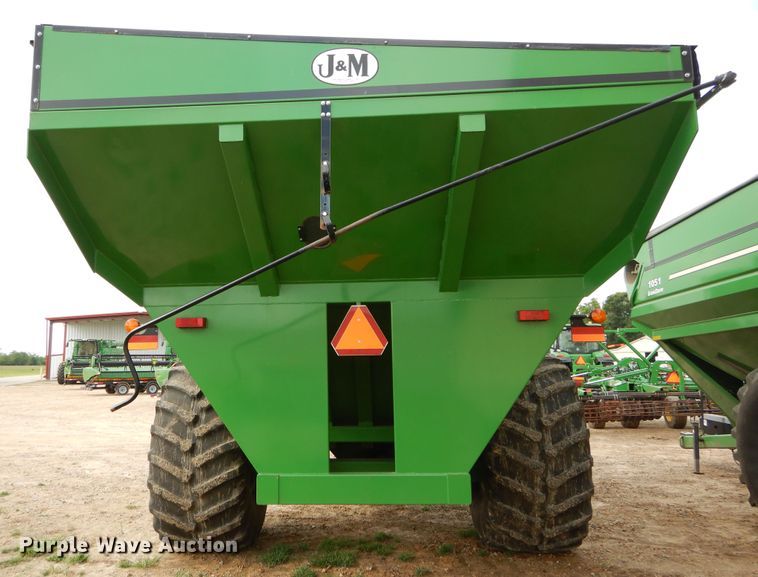 image for item DC0234 J&M 1051-22S GrainStorm grain cart