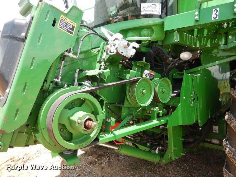 image for item DC0235 2015 John Deere S670 STS RWA combine