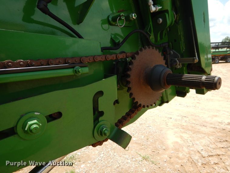 image for item DC0235 2015 John Deere S670 STS RWA combine