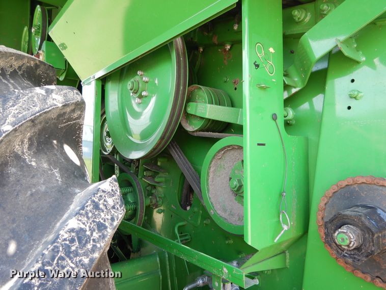 image for item DC0235 2015 John Deere S670 STS RWA combine