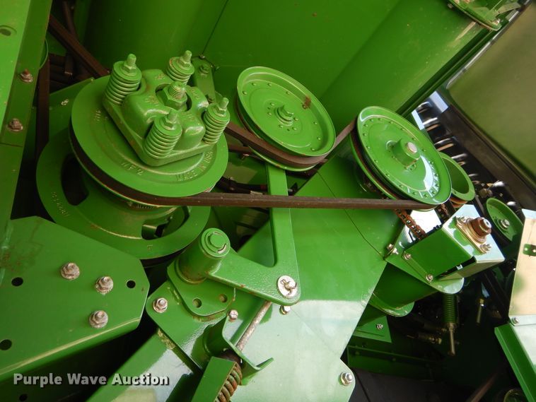 image for item DC0235 2015 John Deere S670 STS RWA combine