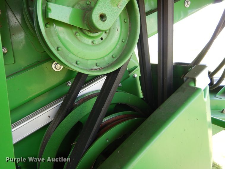 image for item DC0235 2015 John Deere S670 STS RWA combine