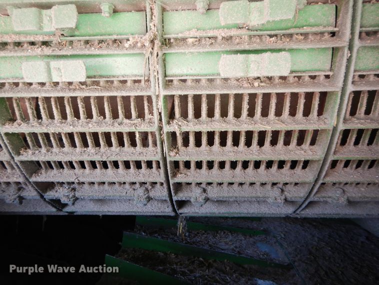 image for item DC0235 2015 John Deere S670 STS RWA combine