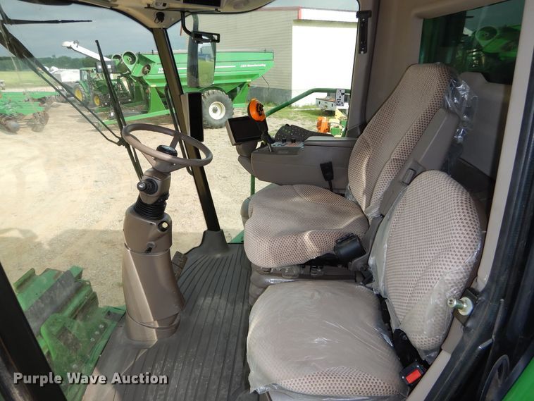image for item DC0235 2015 John Deere S670 STS RWA combine