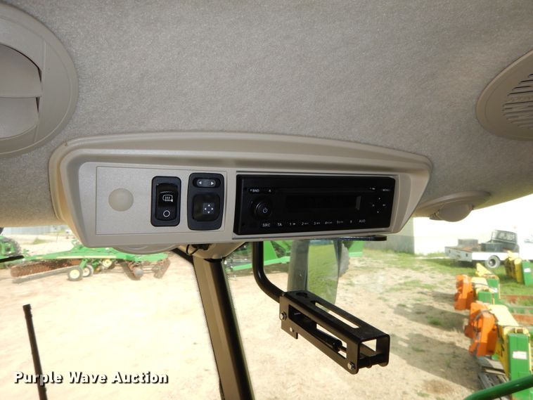 image for item DC0235 2015 John Deere S670 STS RWA combine