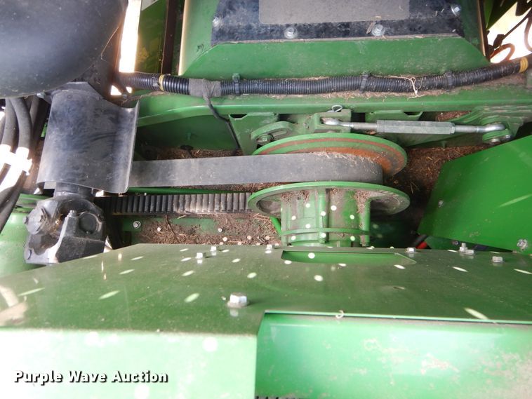 image for item DC0235 2015 John Deere S670 STS RWA combine