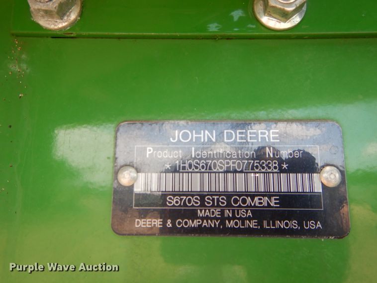 image for item DC0235 2015 John Deere S670 STS RWA combine