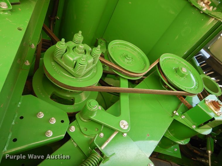 image for item DC0236 2015 John Deere S670 STS RWA combine