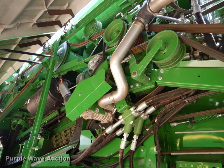 image for item DC0236 2015 John Deere S670 STS RWA combine