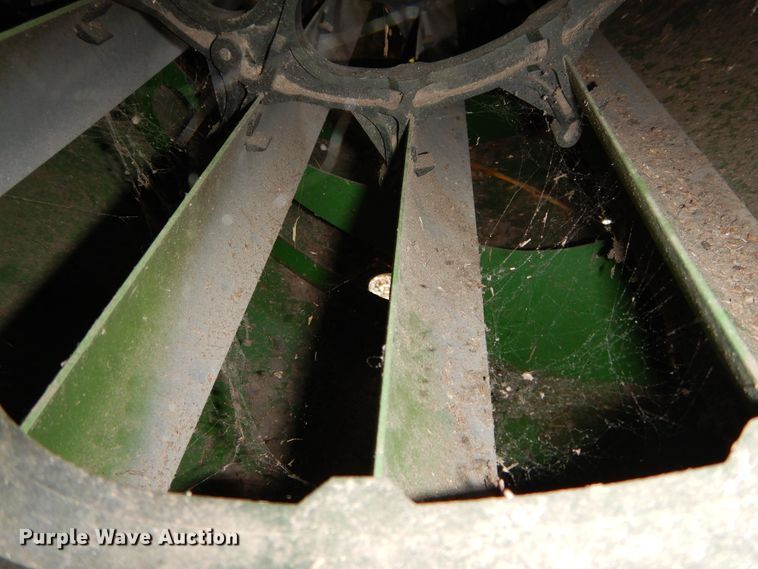 image for item DC0236 2015 John Deere S670 STS RWA combine