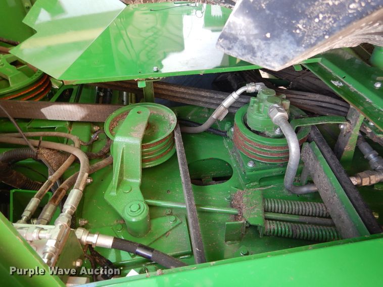 image for item DC0236 2015 John Deere S670 STS RWA combine