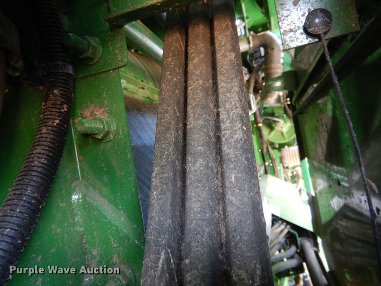 image for item DC0236 2015 John Deere S670 STS RWA combine