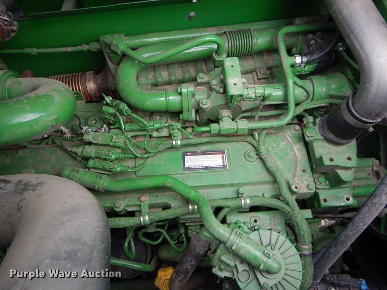 image for item DC0236 2015 John Deere S670 STS RWA combine