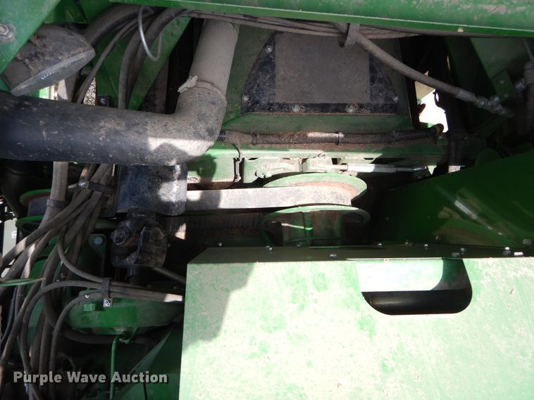 image for item DC0236 2015 John Deere S670 STS RWA combine