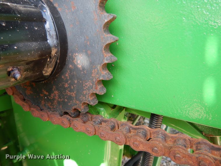 image for item DC0237 2015 John Deere S670 STS RWA combine