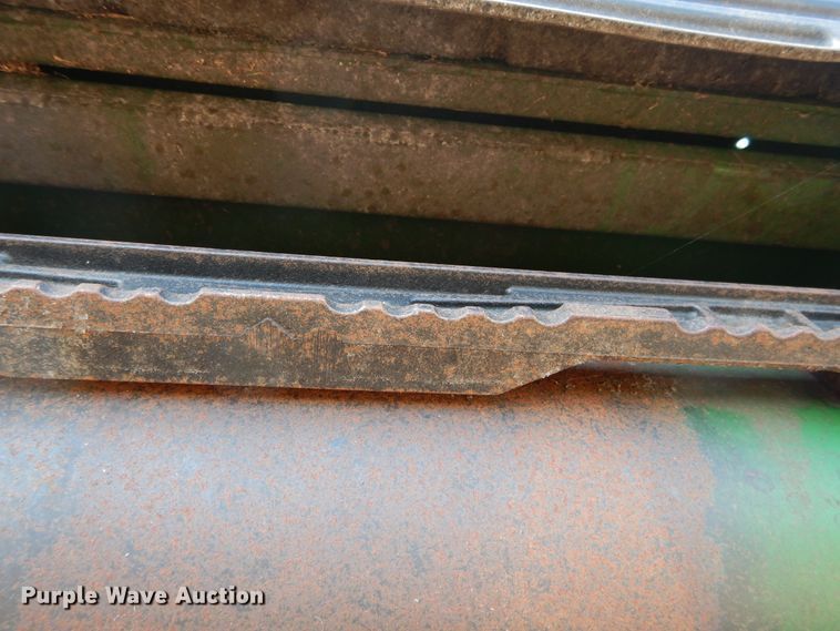 image for item DC0237 2015 John Deere S670 STS RWA combine