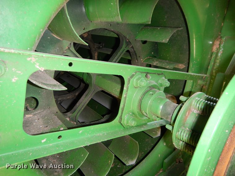 image for item DC0237 2015 John Deere S670 STS RWA combine