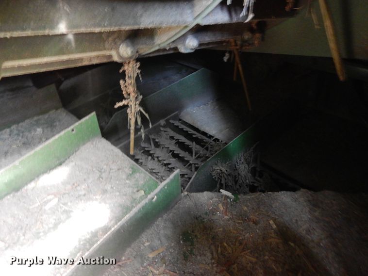 image for item DC0237 2015 John Deere S670 STS RWA combine