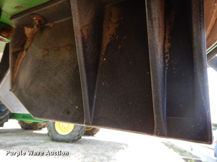 image for item DC0237 2015 John Deere S670 STS RWA combine