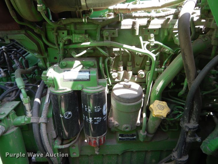 image for item DC0237 2015 John Deere S670 STS RWA combine
