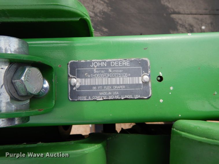 image for item DC0239 2015 John Deere 635FD flex draper head
