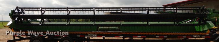 image for item DC0240 2015 John Deere 635FD flex draper head