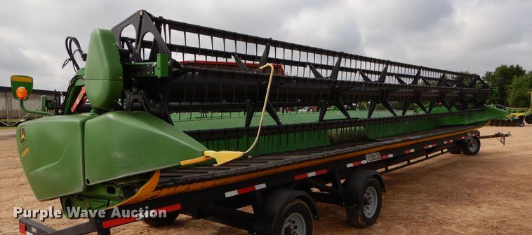 image for item DC0240 2015 John Deere 635FD flex draper head